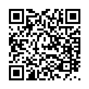 狠狠的撞在老者和虎乘风等人的身上二维码生成