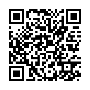 狠狠的瞪了一眼花无俊怀里的胖娃娃二维码生成