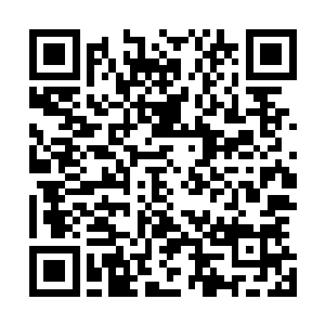 独孤墨虽然很快就被柳艳和赵莹的热舞吸引了所有的注意力二维码生成