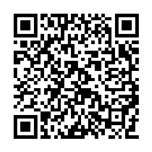 独步就如同秋风扫落叶一般地将图生辉扫出局了二维码生成