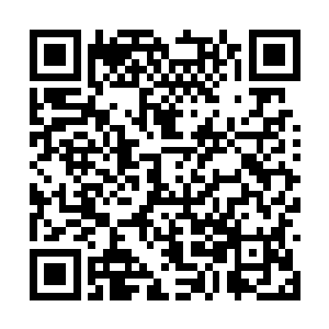 独眼巨人之一的斯代罗普斯已经不知何时冲了过来二维码生成