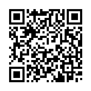 狼狈不堪的秦云峥也仿佛自带ps柔光二维码生成