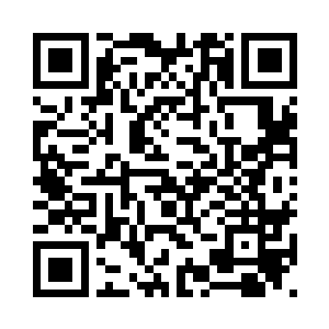 猛在庞大的地形沙盘上画了一条线二维码生成