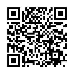 玄天冥亦拉着凤羽珩回到店里去坐着二维码生成