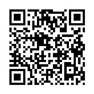 玄战副殿主身穿简洁的白色长袍负手而出二维码生成