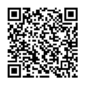 王学益才发现声音的来源者是公堂下站着的朱平安二维码生成
