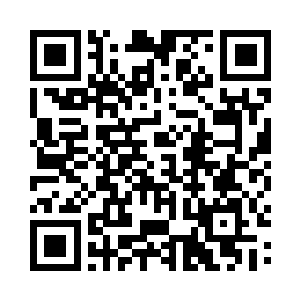 王家姐妹俩在旁边看他这一个个电话打出去二维码生成