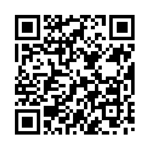 王强用那小眼睛打量着张延枫三人二维码生成