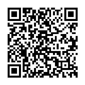 王明并没有问赵长枪为什么会突然出现在临河市二维码生成