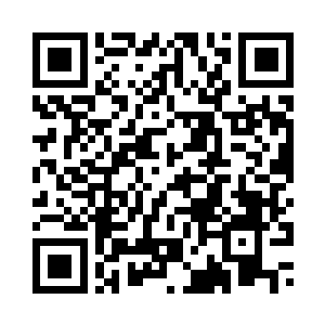 王晓刚则是整理了一下自己的衣服二维码生成