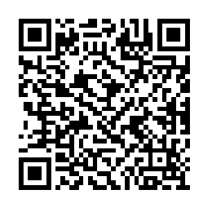 王杰看着工作人员将自己四人坐的气垫轻轻一推二维码生成