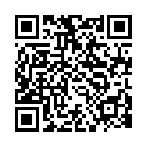 王枫通过这种潜移默化的方式贬低西服二维码生成