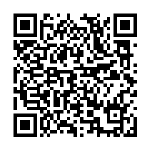 王瑶芸居然还对着宴维露出了一个浅浅的笑容……二维码生成