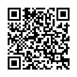 王璞和老太太两个人根本就没有要离开的意思二维码生成