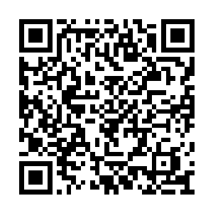 王禀同样也在昼夜兼程的向着童贯行辕所在疾驰二维码生成
