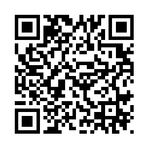 王莺已被马纵横一把按在了床榻上二维码生成