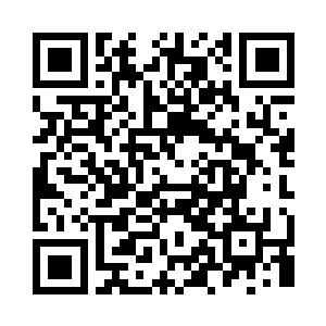 王阳也是跟在自己父亲的身边低声的说到二维码生成