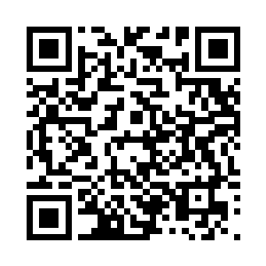 王青青只觉得恨不得找个地缝钻下去二维码生成