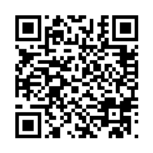 现在也就她们两姐妹可以互相依靠了二维码生成