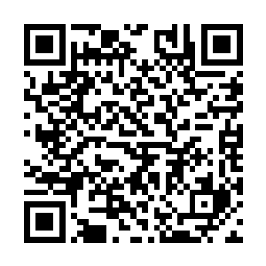 现在他们俩个之所以能够联合在一起就是因为利益二维码生成