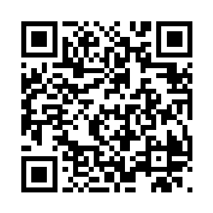 现在他们要面对的除了刚刚又得罪的门族二维码生成