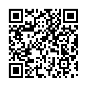 现在你们看那边几乎被揭了一层草皮二维码生成