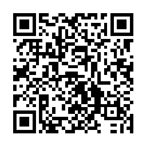 现在凭他一个人虽然说或许突围逃走的话不是特别困难二维码生成