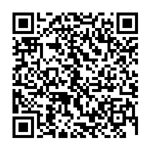 现在想来怕是他早就猜到夏夫人会生气才特意买好了礼物要她来讨好夏夫人二维码生成