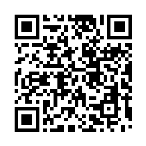 现在的她半边脸是包着绷带的恐怖木乃伊二维码生成