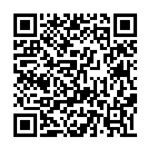 现在这个时候先生还能够继续的保持这样的隐忍二维码生成
