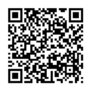 现在这个时候已经没有办法把她抱在自己的怀中了二维码生成