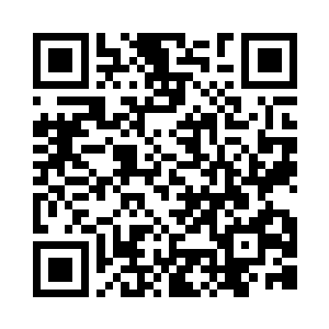 现在这个男人又走路不长眼睛撞痛了她二维码生成