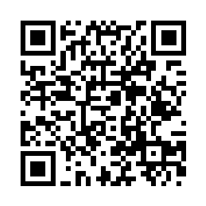 现在雨果和迈克尔坐在一个包厢之中二维码生成