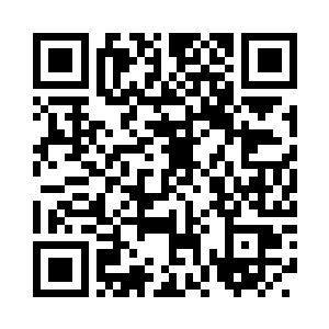 现场的参赛者们纷纷各自摸索着狙击枪的零件二维码生成