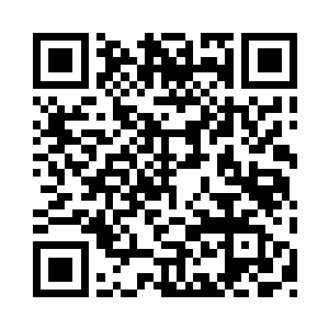 珍妮弗……克里斯……扎德……打败……二维码生成