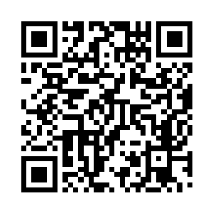 瑟瑟发抖的裙摆和不停揉搓着的双手二维码生成