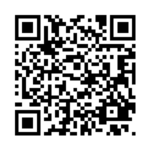 瑶月神后便看到东皇飞舟上面的雅晴二维码生成