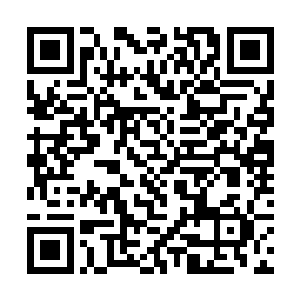 甄妮在陆为民的贪婪的亲吻吮吸下身体迅速颤栗起来二维码生成