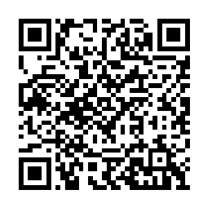 甚至不经意的小憩空档给对方一个短信送去思念二维码生成