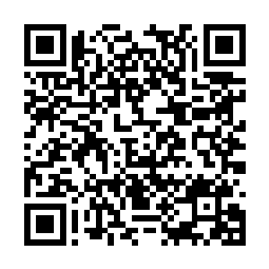 甚至他敢跟当时意大利的独裁者墨索里尼叫板战斗二维码生成