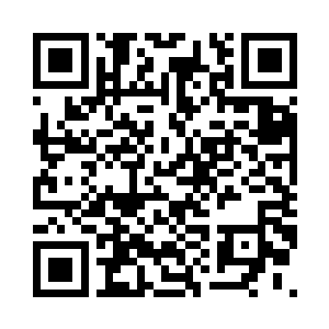 甚至到现在安娜都不知道克劳迪娅是二维码生成