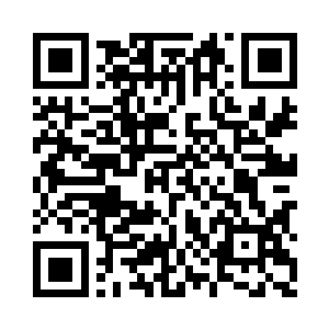 甚至可以感受到另外两个男人投射过来的视线二维码生成