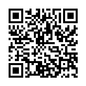 甚至在白衬衫外面套着一件经过拙劣剪裁二维码生成