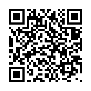 甚至多余的眼神儿都没有再瞧她一下二维码生成