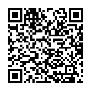 甚至彼此直接在大街上大打出手的事情都屡见不鲜二维码生成