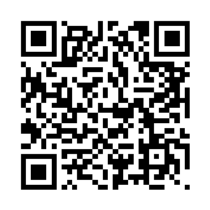 甚至拿起了砖块和石头朝着我砸过来二维码生成