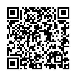甚至是觉得自己的出现也是对她那样一个小玩家的施舍般二维码生成