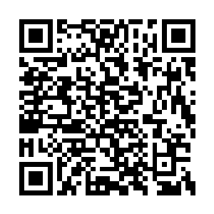 甚至有的还拿出五条折了两下放在唐敏的脉搏上二维码生成