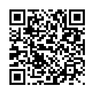 甚至本能的微微眯起了完全是摆设的眼睛二维码生成