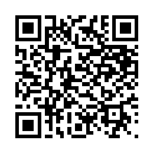 甚至说不定他们会趁着你们登船之际二维码生成